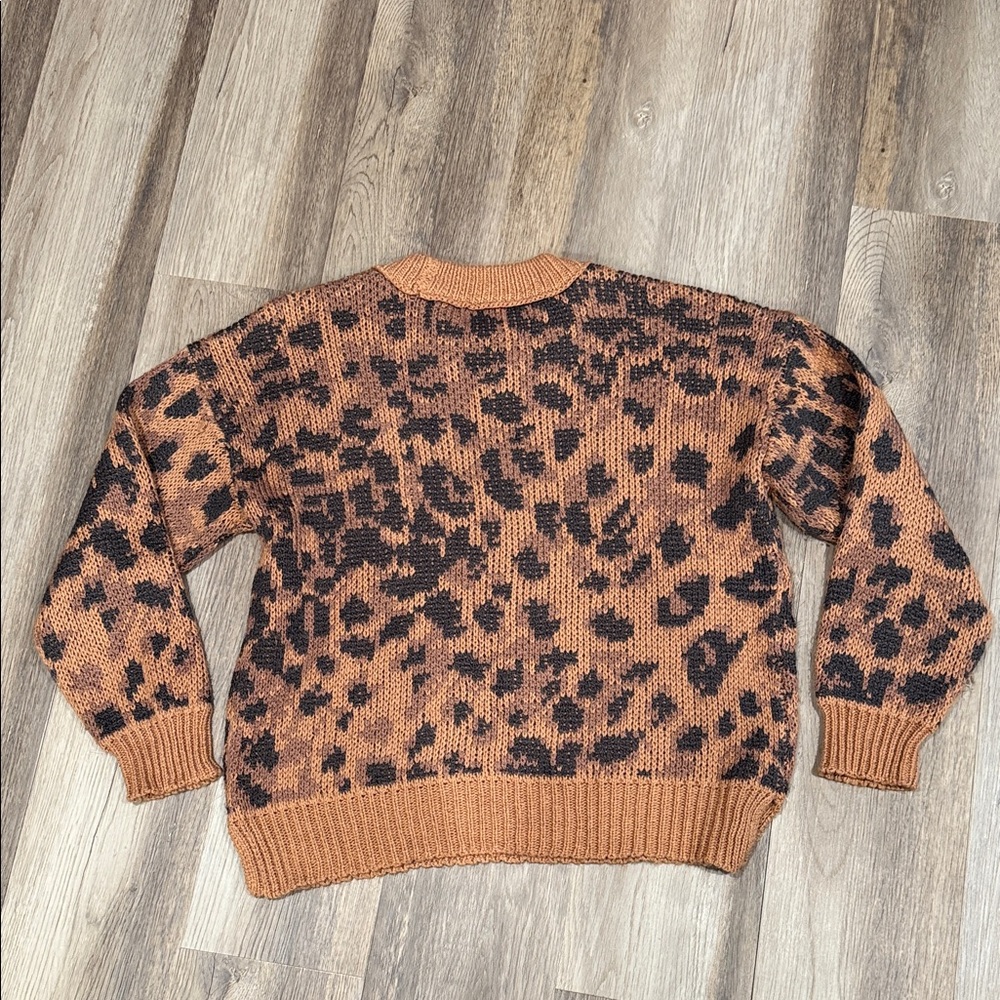Aerie leopard cheetah boxy sweater Small - Picture 6 of 6